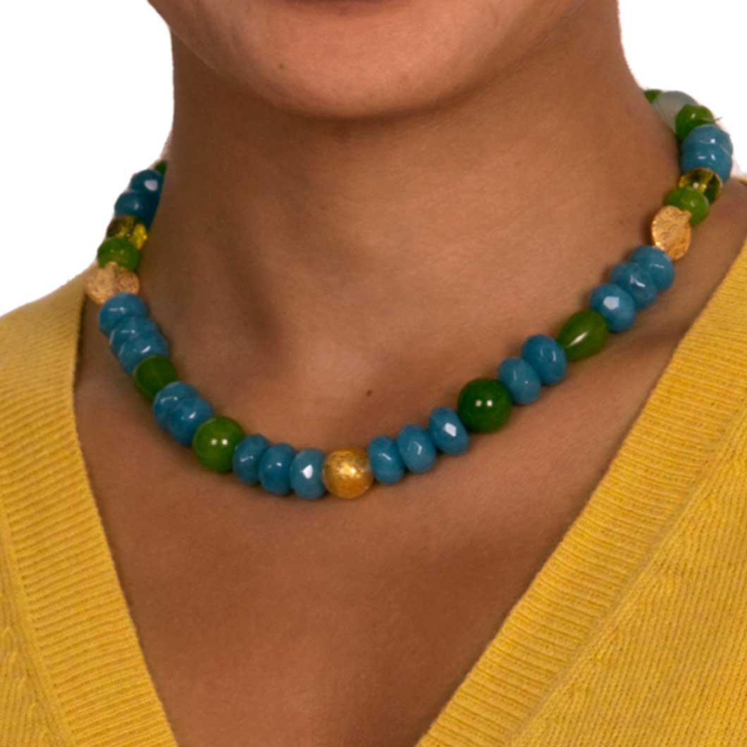 Eyecatcher Collier Philina mit Angelit und Peridot Goldgeweih