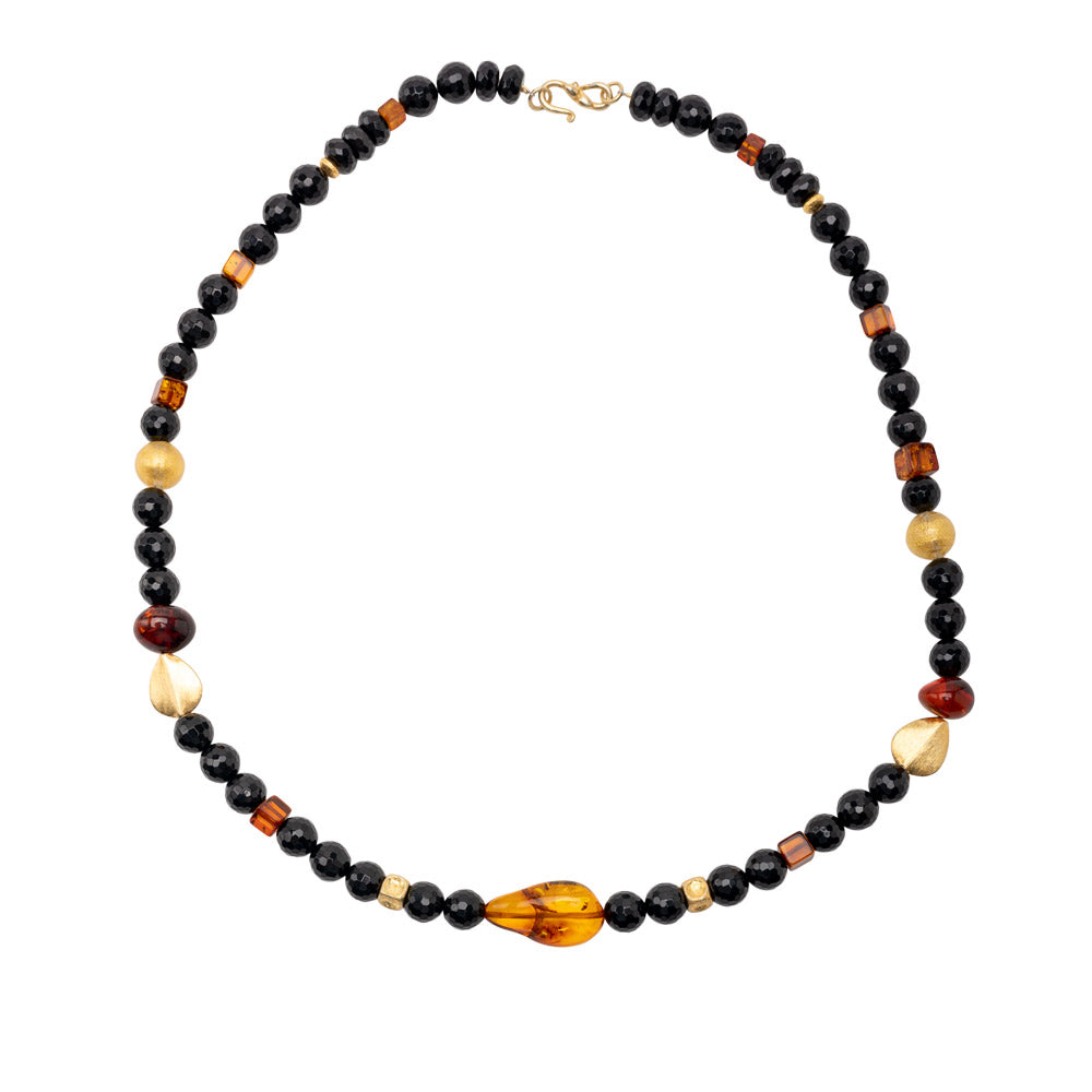 Lange Bernstein und Onyx Halskette Avril shirinsehan.com