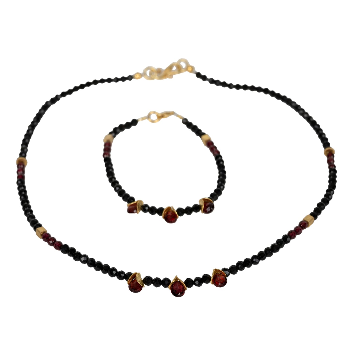 Collier und Armband Joanna aus Spinell und Granat Goldgeweih