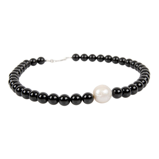 Onyx und Barockperlen Collier Darja shirinsehan.com