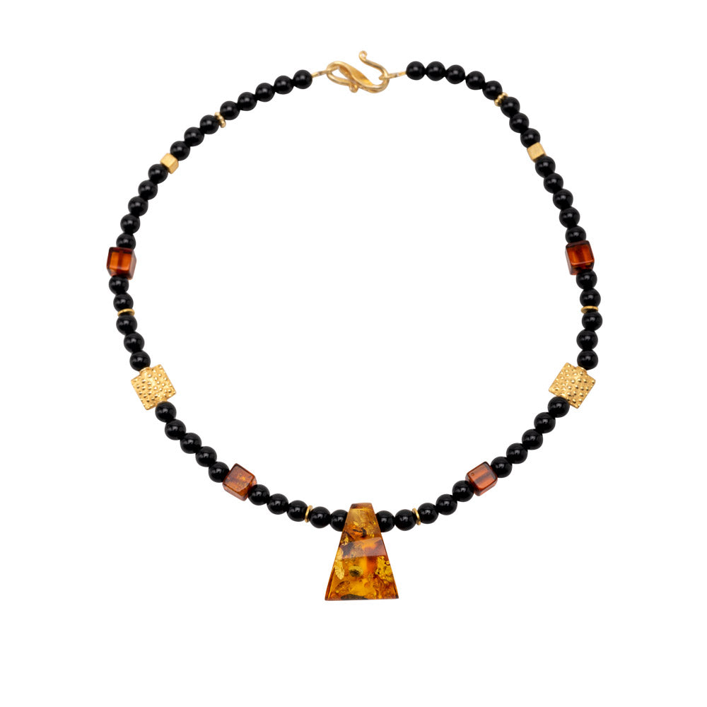 Bernstein und Onyx Collier Brienne shirinsehan.com