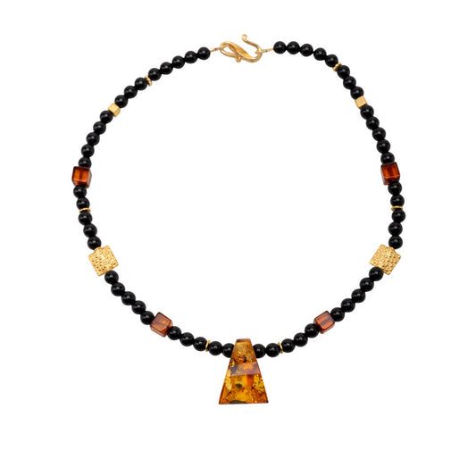 Bernstein und Onyx Collier Brienne shirinsehan.com